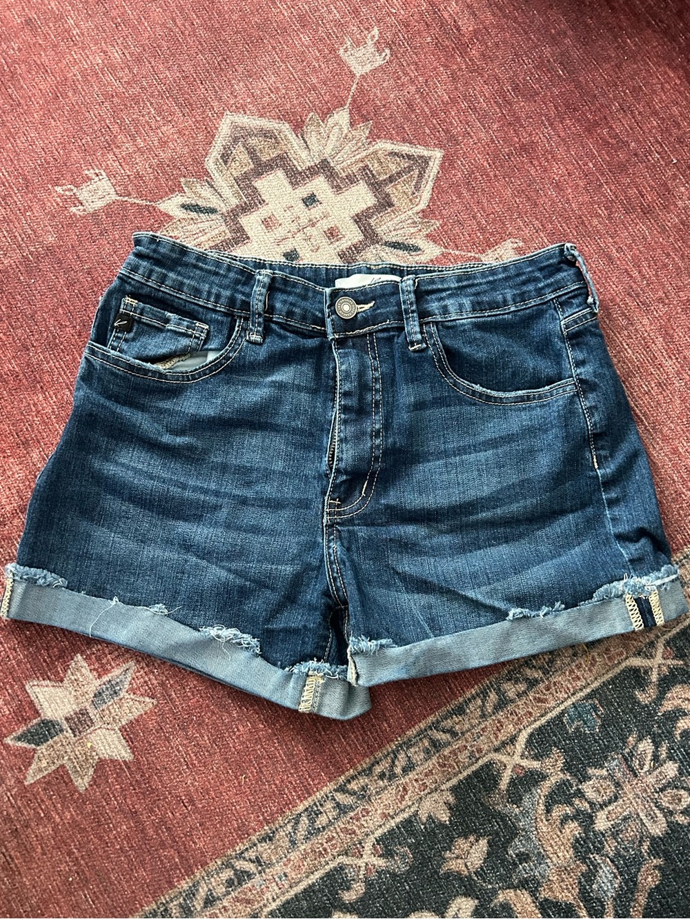 EUC KanCan Dark Blue Rolled-Hem Denim Shorts Size 28